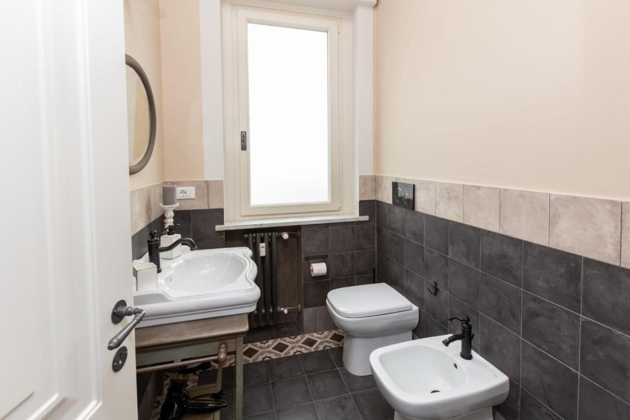 Appartement Piccola Emily Locazione Turistica à Turin Extérieur photo